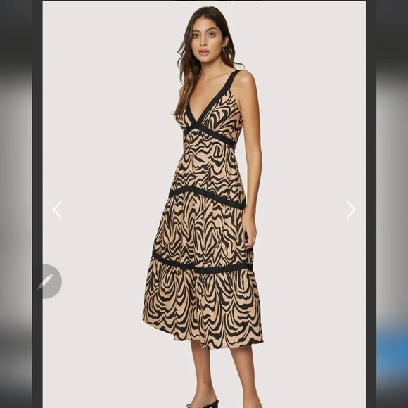 Lost + Wander LADIES NIGHT MIDI DRESS - Picture 1 of 4